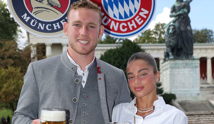 Bayern Munich vững ngôi đầu Bundesliga, các sao thoải mái ăn mừng Oktoberfest - Ảnh 6.
