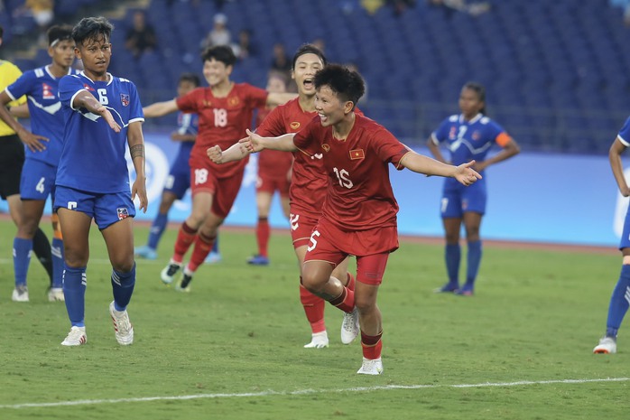 Thắng 2 trận, tuyển nữ Việt Nam vẫn chưa chắc suất đi tiếp tại ASIAD 19 - Ảnh 1.