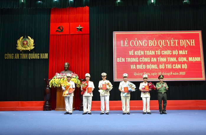 Sau sắp xếp, Công an tỉnh Quảng Nam giảm 4 phòng - Ảnh 1.