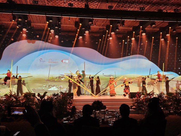 Gala Đêm Việt Nam quảng bá văn hóa, ẩm thực, nghệ thuật ở TP HCM - Ảnh 3.