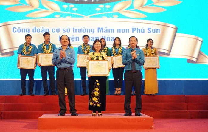 Chương trình 1 triệu sáng kiến: 247 tập thể, cá nhân ở Thanh Hóa được tôn vinh - Ảnh 4.