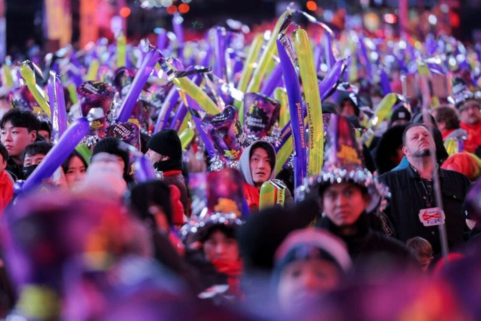 Nước Mỹ rộn ràng đón năm mới 2024- Ảnh 2. Nước Mỹ rộn ràng đón năm mới 2024- Ảnh 2.