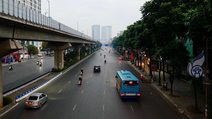Phố phường Hà Nội yên bình ngày đầu năm mới 2024- Ảnh 2. Phố phường Hà Nội yên bình ngày đầu năm mới 2024- Ảnh 2.