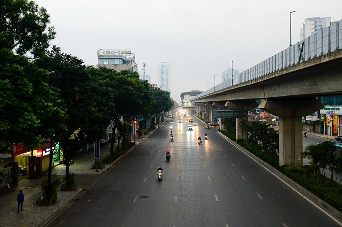Phố phường Hà Nội yên bình ngày đầu năm mới 2024- Ảnh 3. Phố phường Hà Nội yên bình ngày đầu năm mới 2024- Ảnh 3.