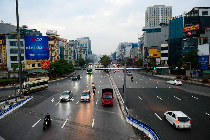 Phố phường Hà Nội yên bình ngày đầu năm mới 2024- Ảnh 4. Phố phường Hà Nội yên bình ngày đầu năm mới 2024- Ảnh 4.