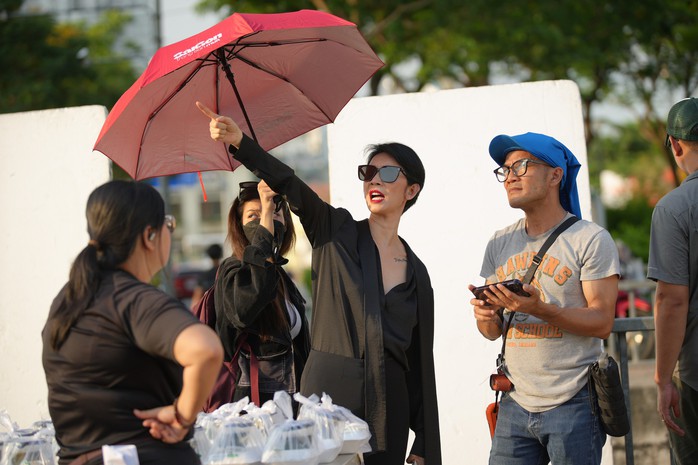 Siêu mẫu Xuân Lan: "Dồn hết 28 năm vào vũ trụ tiểu tam!"- Ảnh 1. Siêu mẫu Xuân Lan: "Dồn hết 28 năm vào vũ trụ tiểu tam!"- Ảnh 1.
