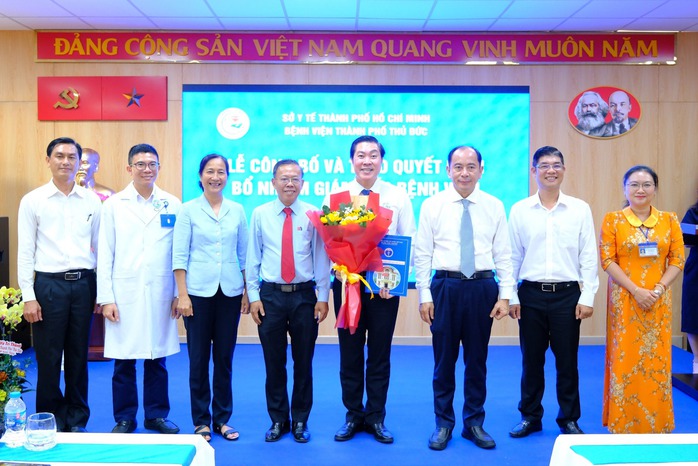 Bệnh viện TP Thủ Đức vừa có giám đốc mới- Ảnh 1. Bệnh viện TP Thủ Đức vừa có giám đốc mới- Ảnh 1.