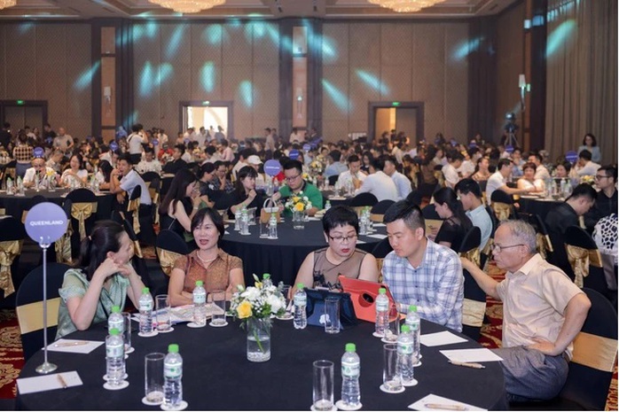 Nhiều đại lý luôn duy trì được lực lượng sale BĐS hùng hậu bất chấp biến động thị trường trước đó Nhiều đại lý luôn duy trì được lực lượng sale BĐS hùng hậu bất chấp biến động thị trường trước đó