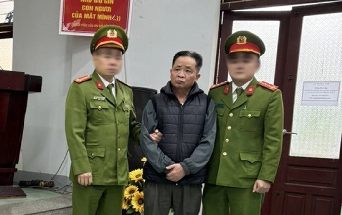 Bắt cựu Giám đốc Sở Giáo dục và Đào tạo Hà Giang- Ảnh 1. Bắt cựu Giám đốc Sở Giáo dục và Đào tạo Hà Giang- Ảnh 1.