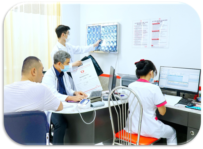 Hồi phục ngoạn mục người đàn ông 6 năm mất ngôn ngữ- Ảnh 1. Hồi phục ngoạn mục người đàn ông 6 năm mất ngôn ngữ- Ảnh 1.