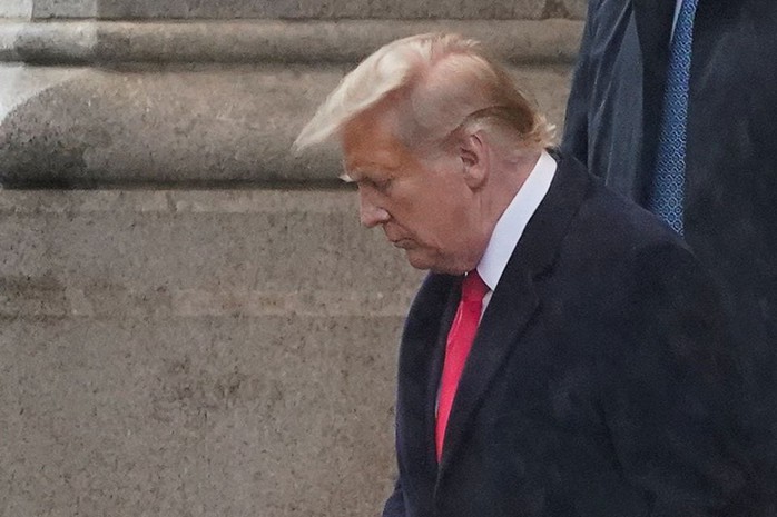 Ông Donald Trump dọa không để yên cho Tổng thống Joe Biden- Ảnh 1. Ông Donald Trump dọa không để yên cho Tổng thống Joe Biden- Ảnh 1.