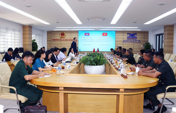 Cục Phát triển của Campuchia thăm và chúc Tết Trường ĐH Cửu Long- Ảnh 1. Cục Phát triển của Campuchia thăm và chúc Tết Trường ĐH Cửu Long- Ảnh 1.