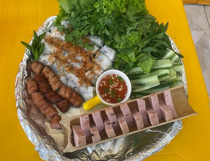 Xây thương hiệu chả ống tre- Ảnh 2. Xây thương hiệu chả ống tre- Ảnh 2.