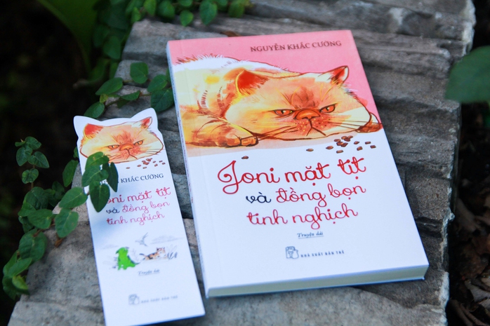 "Joni mặt tịt và đồng bọn tinh nghịch" của Nguyễn Khắc Cường- Ảnh 1. "Joni mặt tịt và đồng bọn tinh nghịch" của Nguyễn Khắc Cường- Ảnh 1.