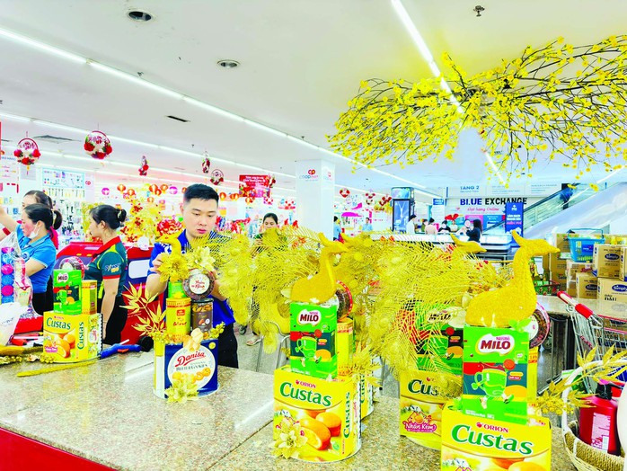 Co.opmart, Co.opXtra tung nhiều giỏ quà Tết hình thức độc lạ Co.opmart, Co.opXtra tung nhiều giỏ quà Tết hình thức độc lạ