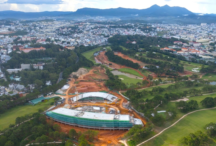Gần 30 ha rừng trong sân golf Đồi Cù không còn là rừng phòng hộ!- Ảnh 5. Gần 30 ha rừng trong sân golf Đồi Cù không còn là rừng phòng hộ!- Ảnh 5.