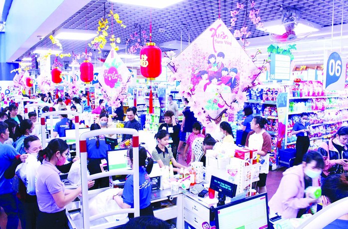 Thị trường Tết bắt đầu bước vào cao điểm mua sắm Thị trường Tết bắt đầu bước vào cao điểm mua sắm