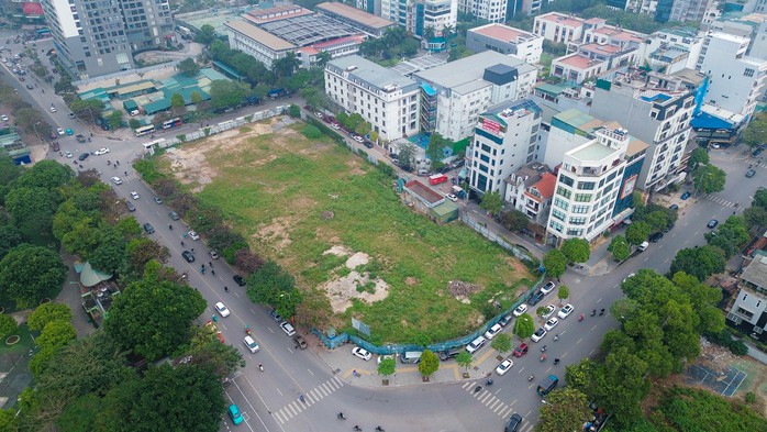 Hiện trạng lô "đất vàng" bị Thanh tra Chính phủ đưa vào "tầm ngắm"- Ảnh 3. Hiện trạng lô "đất vàng" bị Thanh tra Chính phủ đưa vào "tầm ngắm"- Ảnh 3.