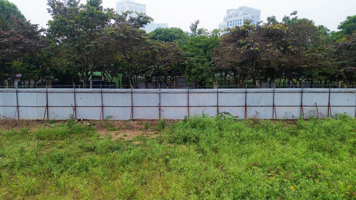 Hiện trạng lô "đất vàng" bị Thanh tra Chính phủ đưa vào "tầm ngắm"- Ảnh 4. Hiện trạng lô "đất vàng" bị Thanh tra Chính phủ đưa vào "tầm ngắm"- Ảnh 4.