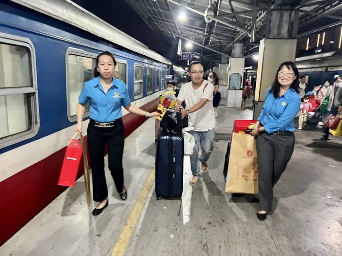 Thưởng Tết TP HCM: cao nhất 2 tỉ đồng/người- Ảnh 4.