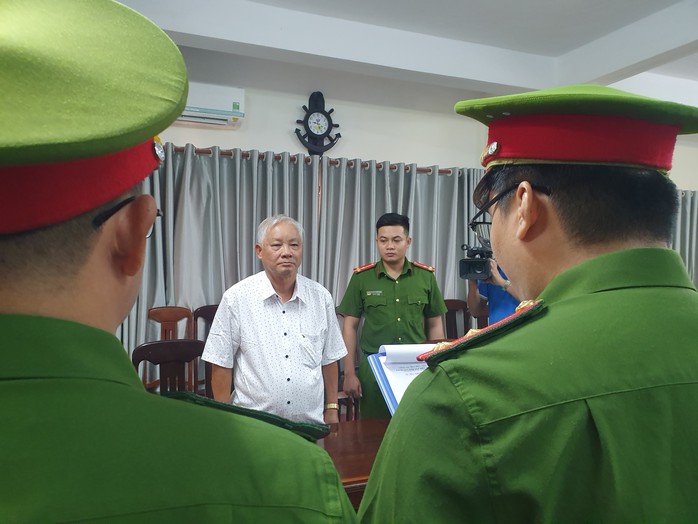 Truy tố nguyên Chủ tịch tỉnh Phú Yên Phạm Đình Cự- Ảnh 2. Truy tố nguyên Chủ tịch tỉnh Phú Yên Phạm Đình Cự- Ảnh 2.