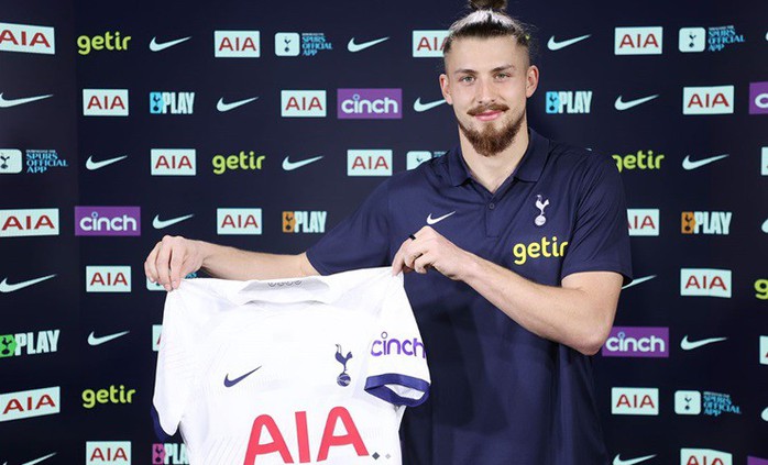 Tottenham đón tân binh thứ nhì, sẵn sàng đại chiến Man United- Ảnh 2. Tottenham đón tân binh thứ nhì, sẵn sàng đại chiến Man United- Ảnh 2.