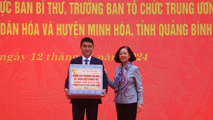 Thường trực Ban Bí thư Trương Thị Mai thăm, tặng quà Tết tại Quảng Bình- Ảnh 9. Thường trực Ban Bí thư Trương Thị Mai thăm, tặng quà Tết tại Quảng Bình- Ảnh 9.