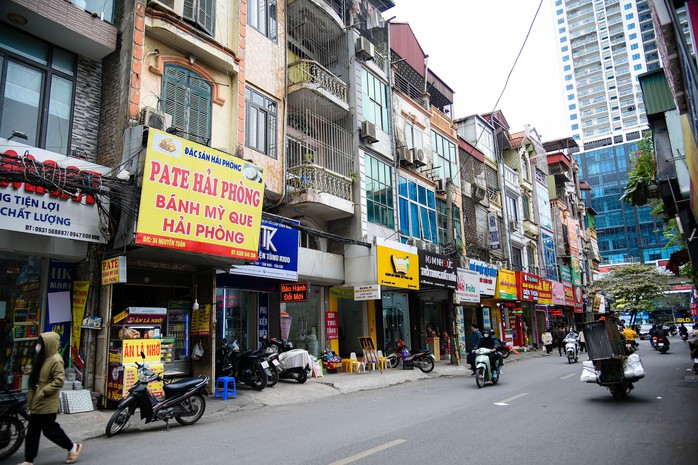 Hiện trạng đường Nguyễn Tuân sắp được mở rộng 21m- Ảnh 10. Hiện trạng đường Nguyễn Tuân sắp được mở rộng 21m- Ảnh 10.