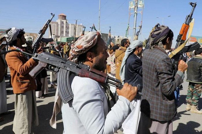 Houthi bắn hạ máy bay chiến đấu của Mỹ?- Ảnh 1. Houthi bắn hạ máy bay chiến đấu của Mỹ?- Ảnh 1.