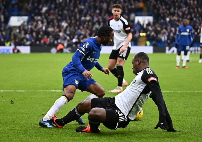 Thắng hú vía Fulham, Chelsea vươn lên Top 8 Ngoại hạng - Ảnh 2. Thắng hú vía Fulham, Chelsea vươn lên Top 8 Ngoại hạng - Ảnh 2.
