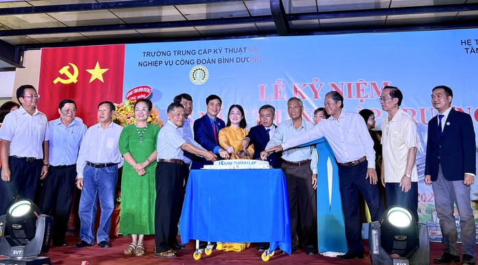 Các trường nghề của Công đoàn có thể miễn, giảm phí cho con công nhân- Ảnh 2. Các trường nghề của Công đoàn có thể miễn, giảm phí cho con công nhân- Ảnh 2.