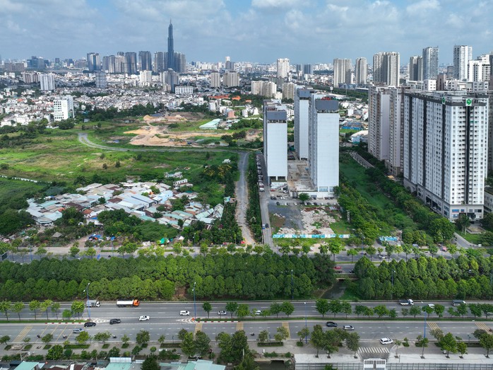 Luật Đất đai (sửa đổi): Những vấn đề còn băn khoăn- Ảnh 3. Luật Đất đai (sửa đổi): Những vấn đề còn băn khoăn- Ảnh 3.