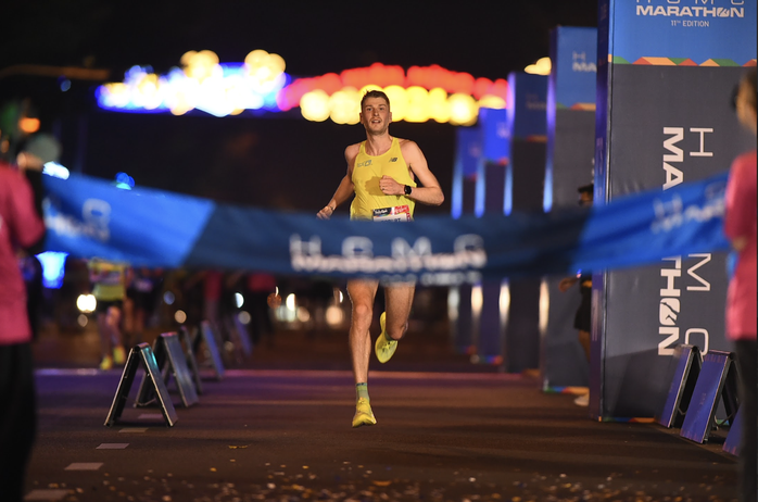11.000 người chạy khai xuân tại HCMC Marathon 2024- Ảnh 6. 11.000 người chạy khai xuân tại HCMC Marathon 2024- Ảnh 6.
