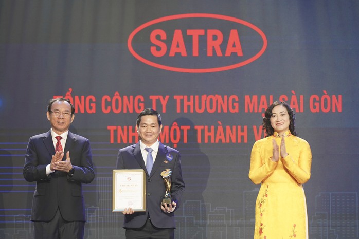 Thương hiệu Vàng TP HCM phải đi đầu trong tăng trưởng xanh, chuyển đổi số
- Ảnh 1. Thương hiệu Vàng TP HCM phải đi đầu trong tăng trưởng xanh, chuyển đổi số
- Ảnh 1.