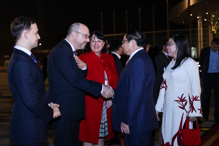 Thủ tướng Phạm Minh Chính và Phu nhân lên đường công du châu Âu- Ảnh 3. Thủ tướng Phạm Minh Chính và Phu nhân lên đường công du châu Âu- Ảnh 3.