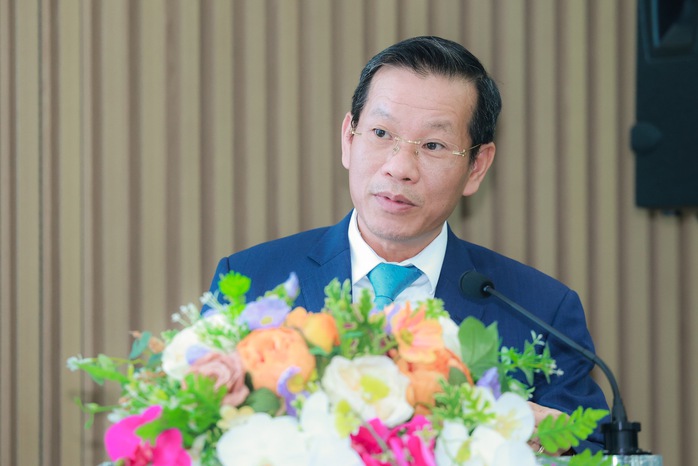 Ông Đặng Anh Tuấn, Phó Tổng giám đốc Vietnam Airlines, phát biểu tại sự kiện Ông Đặng Anh Tuấn, Phó Tổng giám đốc Vietnam Airlines, phát biểu tại sự kiện
