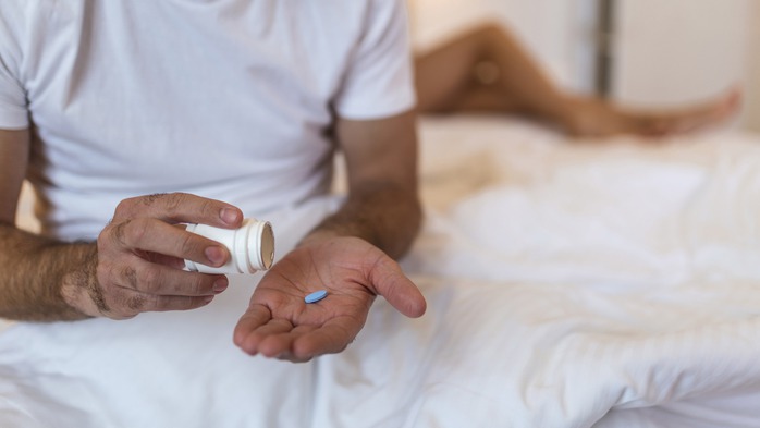 "Kết hợp chết người" nếu dùng Viagra và thứ này cùng lúc- Ảnh 1. "Kết hợp chết người" nếu dùng Viagra và thứ này cùng lúc- Ảnh 1.