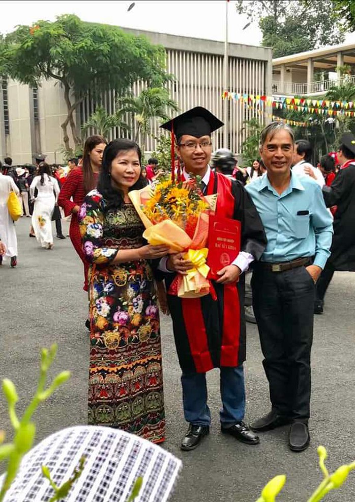 Nhờ ông khơi dậy niềm tin, tôi thành bác sĩ- Ảnh 1. Nhờ ông khơi dậy niềm tin, tôi thành bác sĩ- Ảnh 1.
