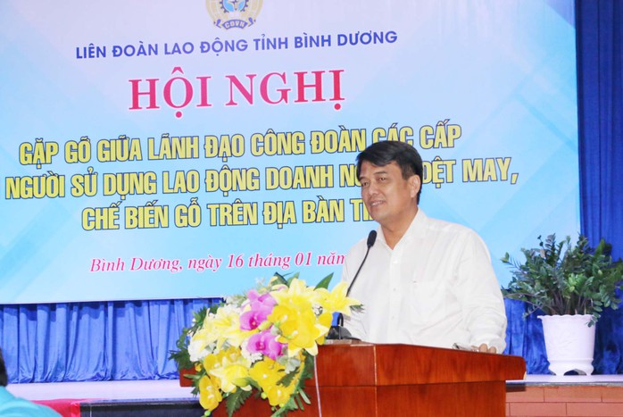 Doanh nghiệp lỗ nặng vẫn vay ngân hàng thưởng Tết 2 tháng lương- Ảnh 1. Doanh nghiệp lỗ nặng vẫn vay ngân hàng thưởng Tết 2 tháng lương- Ảnh 1.