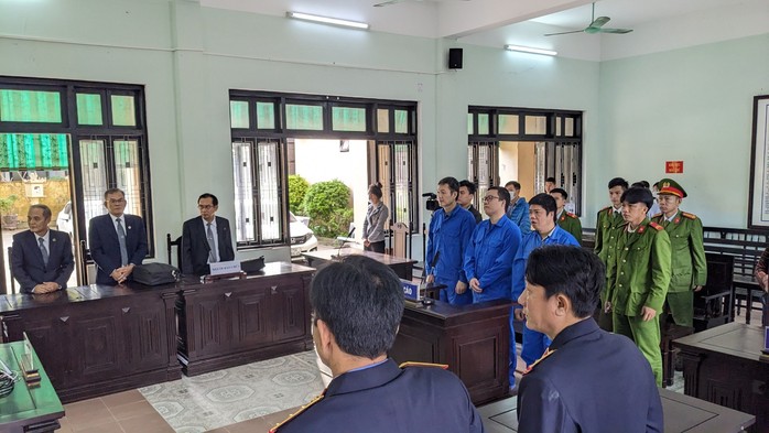 Liều lĩnh lừa đảo bán đất, "bộ sậu" Công ty Khải Tín lãnh án- Ảnh 2. Liều lĩnh lừa đảo bán đất, "bộ sậu" Công ty Khải Tín lãnh án- Ảnh 2.