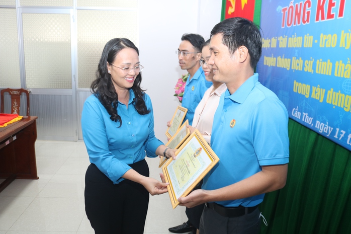 Cần Thơ: 3 đoàn viên Công đoàn đoạt giải cao trong 1 cuộc thi- Ảnh 1. Cần Thơ: 3 đoàn viên Công đoàn đoạt giải cao trong 1 cuộc thi- Ảnh 1.