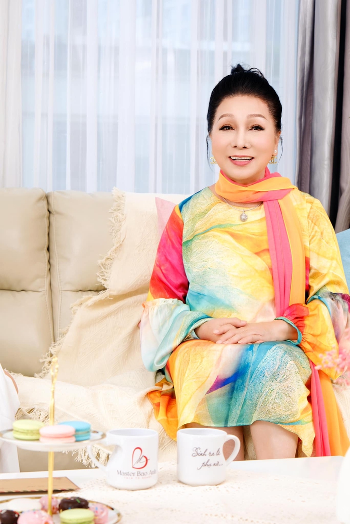 "Cải lương chi bảo" Bạch Tuyết được Forbes vinh danh
- Ảnh 1. "Cải lương chi bảo" Bạch Tuyết được Forbes vinh danh
- Ảnh 1.