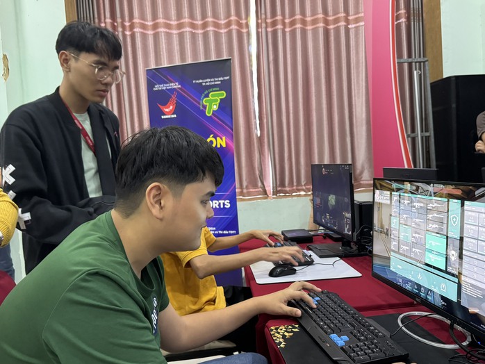 Giới thiệu Esports với Cộng đồng người khuyết tật tại TP HCM- Ảnh 3. Giới thiệu Esports với Cộng đồng người khuyết tật tại TP HCM- Ảnh 3.