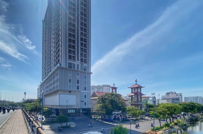 Dự án 151-155 Bến Vân Đồn giờ ra sao?- Ảnh 1. Dự án 151-155 Bến Vân Đồn giờ ra sao?- Ảnh 1.