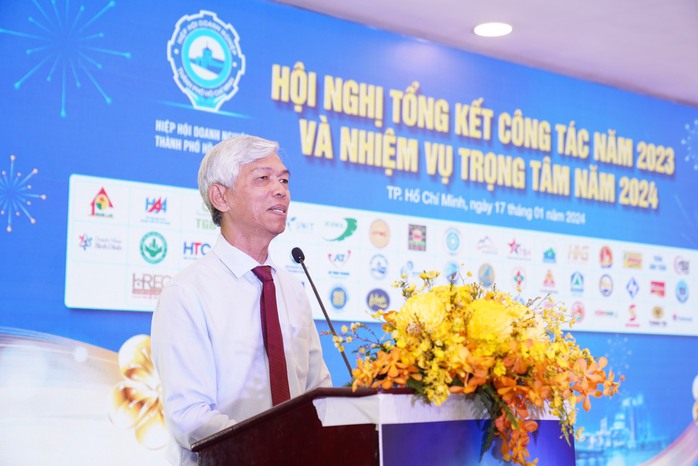 Nhiều khó khăn kéo dài của doanh nghiệp được TP HCM  tháo gỡ- Ảnh 1.