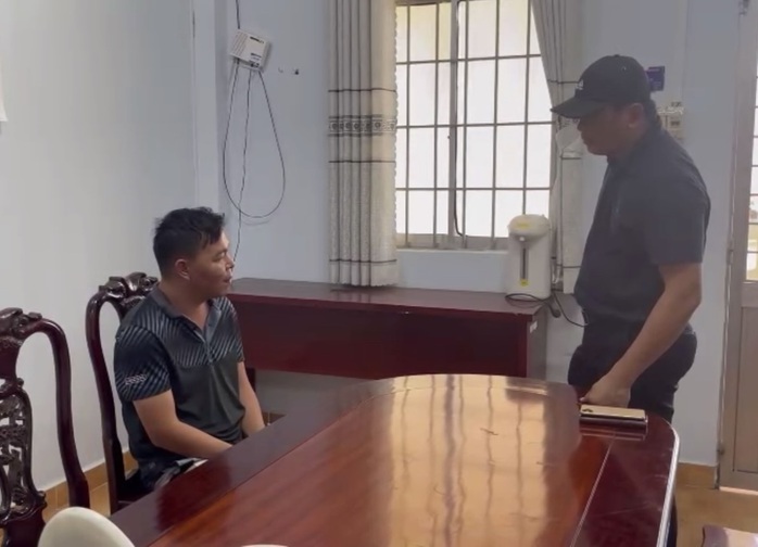 Bắt Cảnh "đen" và đàn em- Ảnh 1.