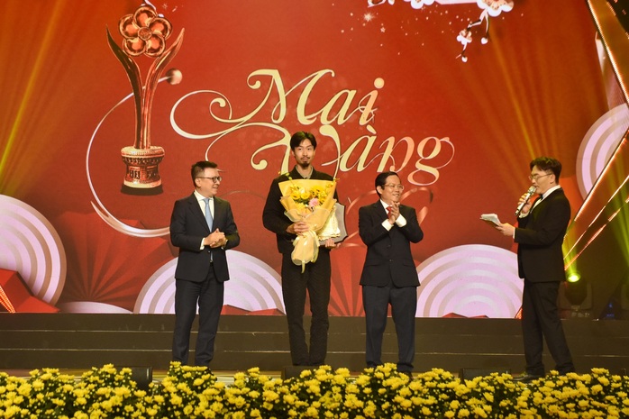 TRAO GIẢI MAI VÀNG LẦN THỨ 29 - 2023: Vinh dự, xúc động- Ảnh 1. TRAO GIẢI MAI VÀNG LẦN THỨ 29 - 2023: Vinh dự, xúc động- Ảnh 1.