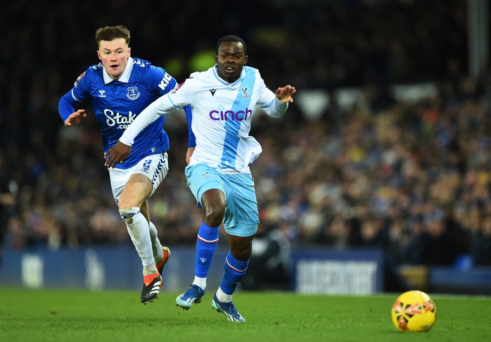 Siêu phẩm chốt 132 phút không bàn thắng, Everton đoạt vé đi tiếp FA Cup- Ảnh 1. Siêu phẩm chốt 132 phút không bàn thắng, Everton đoạt vé đi tiếp FA Cup- Ảnh 1.