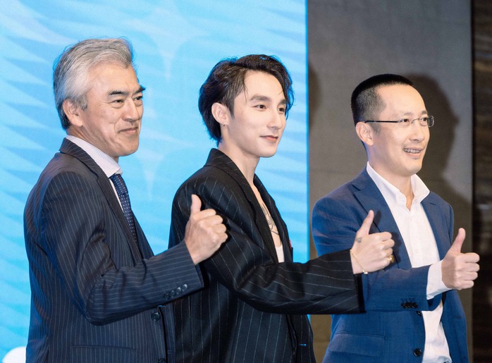 Sơn Tùng M-TP_ Ông Vũ Thành Trung_ Ông Yoshiki Kaneko Sơn Tùng M-TP_ Ông Vũ Thành Trung_ Ông Yoshiki Kaneko