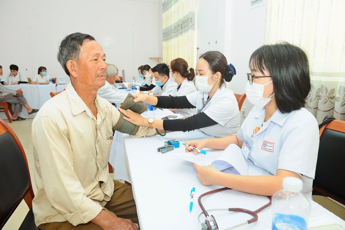 Khoảng 75% bệnh nhân ung thư phổi phát hiện muộn- Ảnh 2.